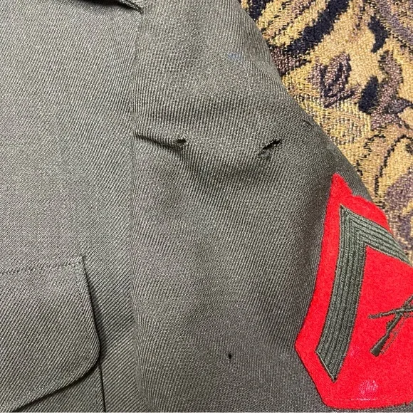 Vtg Military MAN'S WOOL SERGE GREEN Jacket WITH BELT Size 34 - Picture 4 of 10